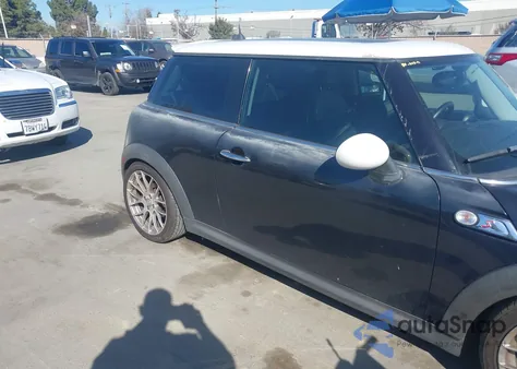 2007 Mini Cooper S z USA, uszkodzony, nr VIN WMWMF73567TT84789